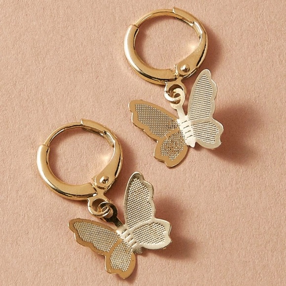 Brandy Melville Jewelry - Butterfly earrings